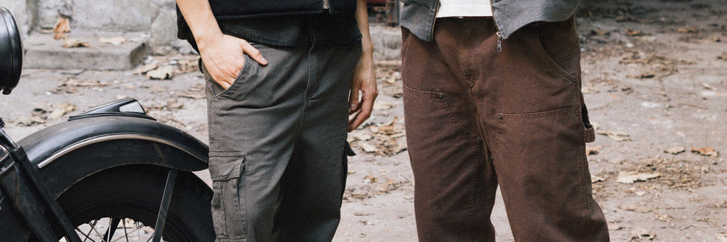 PANTALONES CARGO WORKWEAR DE DEMONS & MACHINES CON BOLSILLOS LATERALES EN LOOK URBANO