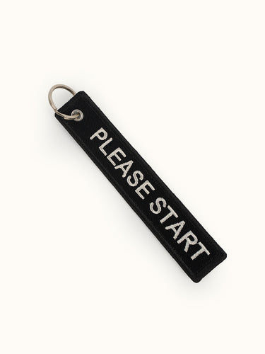 Please Start Keychain detail — the 30 mm split key ring and merrowed border. #color_black