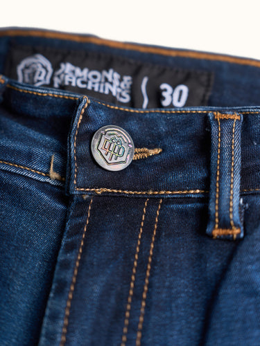 Jean New Orleans Chase Blue azul marino vista cintura frente- Demons & Machines