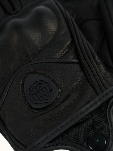 Guantes DEMONS & MACHINES Redwood de cuero con detalles resistentes, vista frontal.
