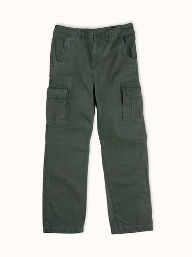 Pantalón cargo militar Benson de Demons & Machines, vista frontal con bolsillos y diseño resistente para uso urbano y outdoor. #color_verde