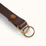 Tira de cuero de origen vegetal natural de 3mm de espesor con remaches de cobre. #color_marr-n