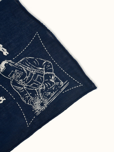 Bandana worker de la marca Demons & Machines, con diseño resistente y cómodo para uso diario. #color_azul