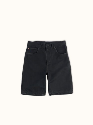 Bermuda Alex Black de jean negro, vista frontal. #color_negro