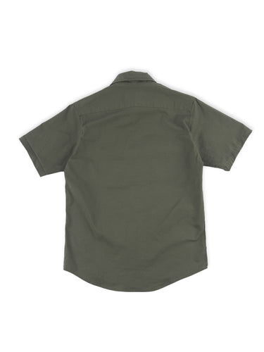 Camisa Garage Russel verde, vista de espalda. #color_verde