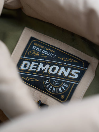 Chaleco Sonora Arena - Rip Stop matelaseado recortes cuero gamuzado detalle etiqueta - Demons & Machines #color_arena