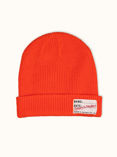 Gorro tejido naranja de la marca Demons & Machines, estilo beanie, con textura cálida y cómodo para el frío. #color_naranja