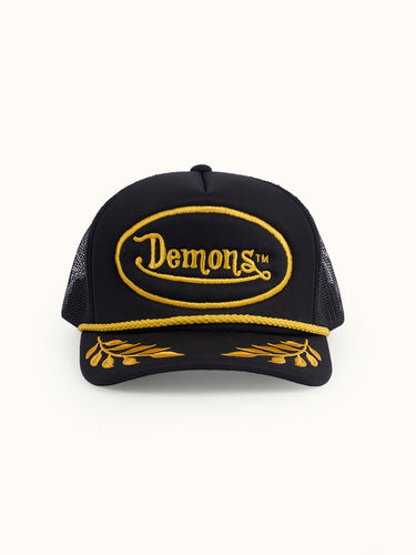 Gorra Podium II de Demons & Machines, estilo casual con malla y visera curva #color_negro