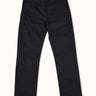 Pantalón japo relajado de la marca Demons & Machines, pantalones de estilo casual y cómodo, vista frontal.  #color_negro
