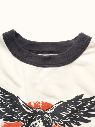 Remera sporty Chopper de Demons & Machines, vista frontal con diseño moderno y detalles deportivos. #color_negro