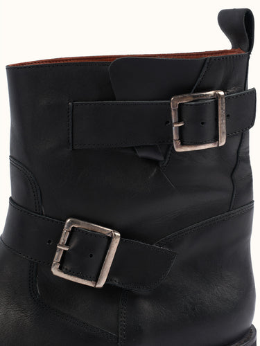 Bota Police Rider negra cuero detalle hebillas - Demons & Machines
