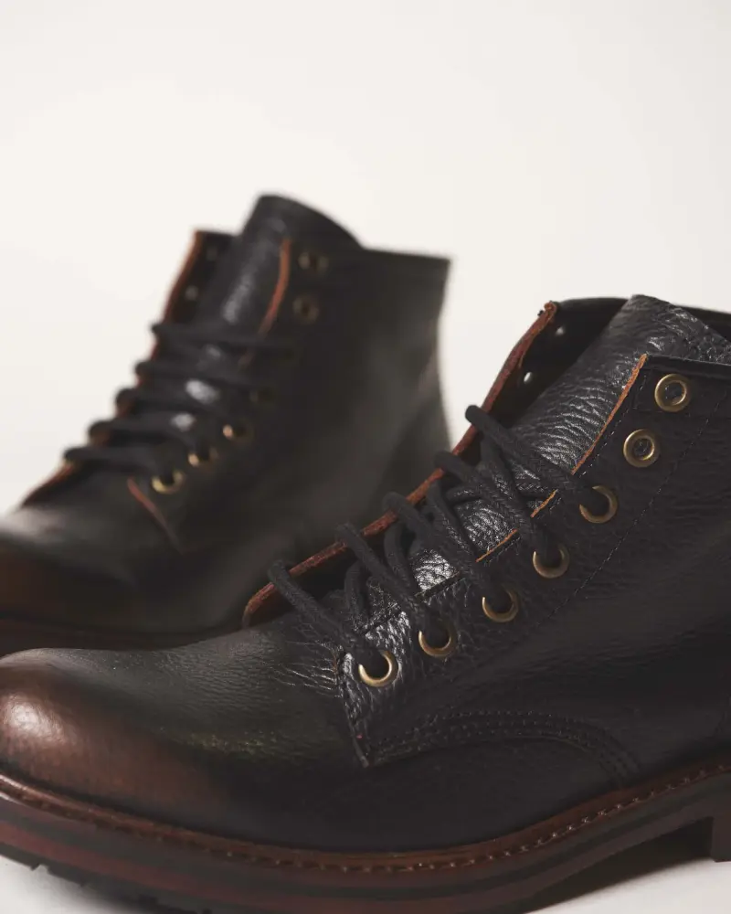 PRISON BOOT