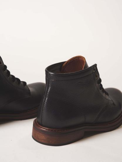 PRISON BOOT